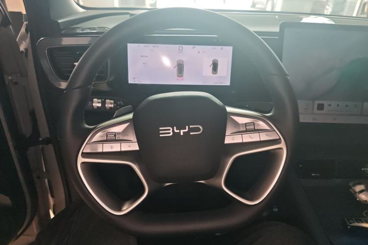 Used BYD Sealion 06 New Energy 2025 DM-i High-Trim Model Steering Wheel
