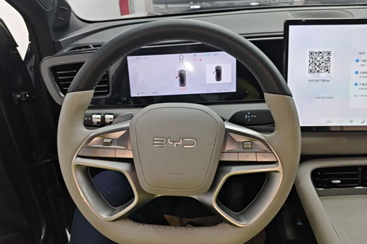 Used BYD Sealion 06 New Energy 2025 Model EV 605 Navigation Pro Edition Steering Wheel