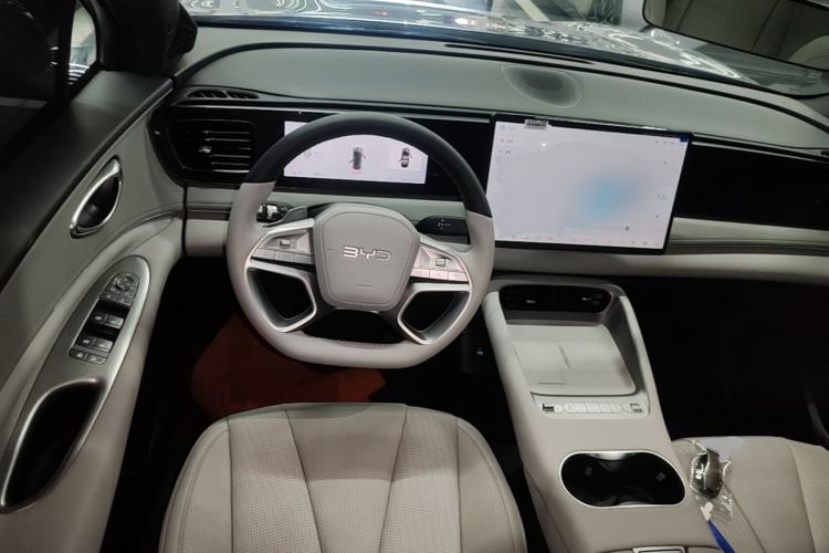 Used BYD Sealion 06 New Energy 2025 Model EV 605 Navigation Pro Edition Steering Wheel