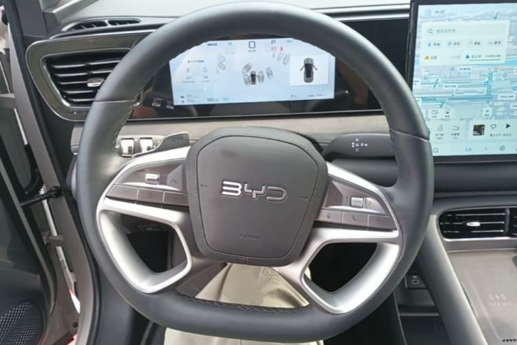 Used BYD Sealion 06 New Energy 2025 Model DM-i 170 Navigation Pro Edition Steering Wheel