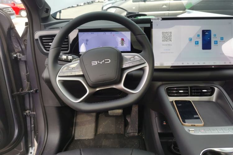 Used BYD Sealion 06 New Energy 2025 Model EV 605 Navigation Pro Edition Steering Wheel