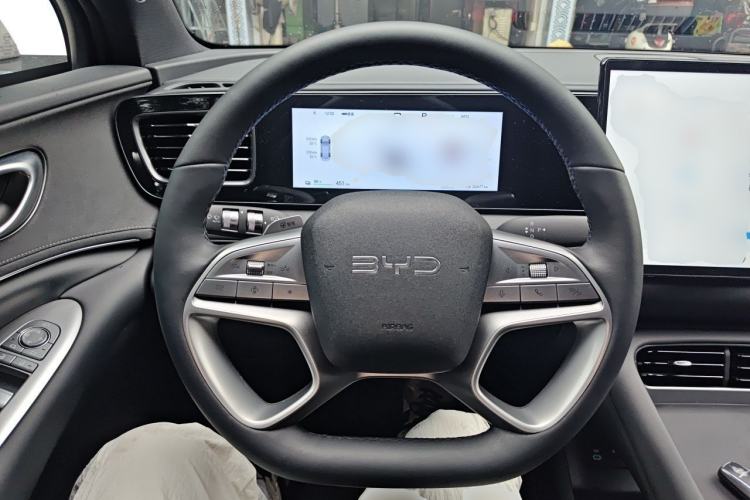 Used BYD Sealion 06 New Energy 2025 Model EV 520 Navigation Edition Steering Wheel