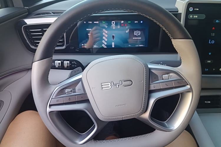 Used BYD Sealion 06 New Energy 2025 Model DM-i 170 Navigation Plus Edition Steering Wheel
