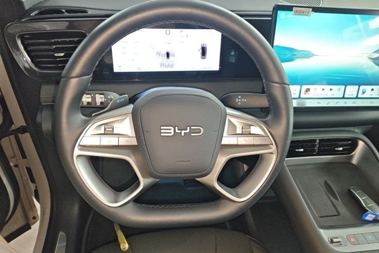 Used BYD Sealion 06 New Energy 2025 Model DM-i 170 Navigation Plus Edition Steering Wheel