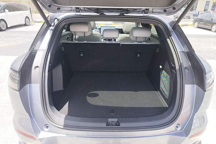 Used BYD Sealion 06 New Energy 2025 Model DM-i 170 Navigation Plus Edition Trunk