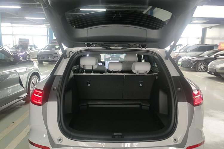 Used BYD Sealion 06 New Energy 2025 Model EV 605 Navigation Pro Edition Trunk