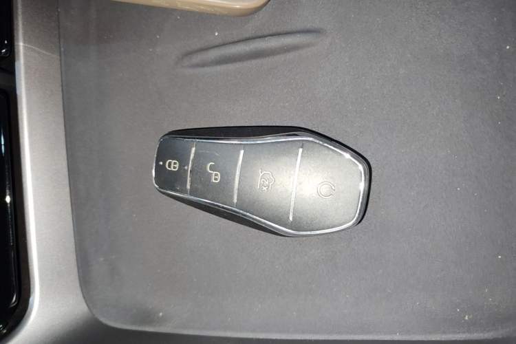 Used BYD Sealion 06 New Energy 2025 Model EV 520 Navigation Edition Vehicle Key