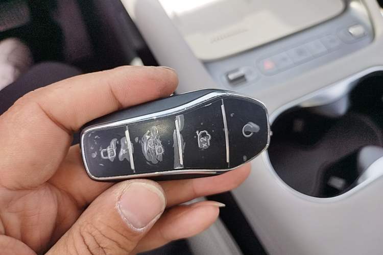 Used BYD Sealion 06 New Energy 2025 Model DM-i 170 Navigation Plus Edition Vehicle Key