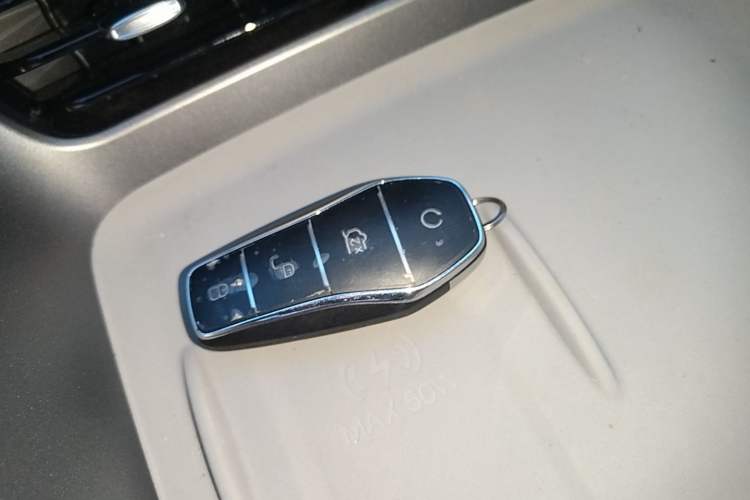 Used BYD Sealion 06 New Energy 2025 Model DM-i 170 Navigation Pro Edition Vehicle Key