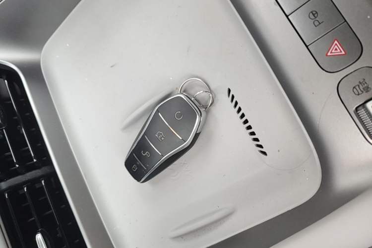 Used BYD Sealion 06 New Energy 2025 Model EV 605 Navigation Pro Edition Vehicle Key