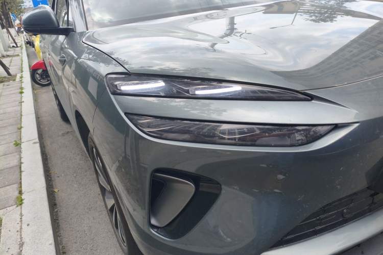 Used BYD Sealion 06 New Energy 2025 Model EV 520 Navigation Edition Right Front Headlight