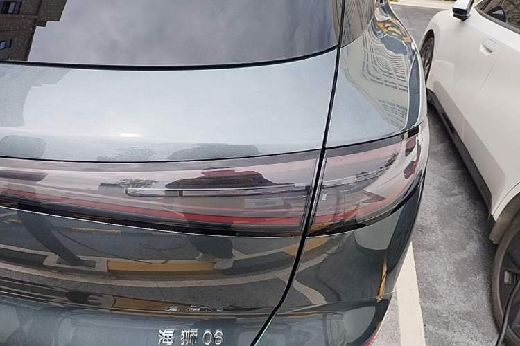 Used BYD Sealion 06 New Energy 2025 Model EV 605 Navigation Plus Edition Right Rear Taillight
