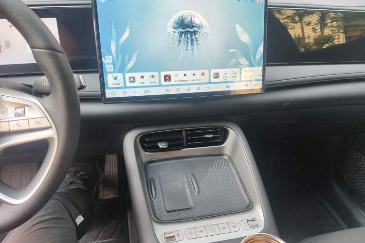 Used BYD Sealion 06 New Energy 2025 Model EV 605 Navigation Plus Edition Audio And AC Panel