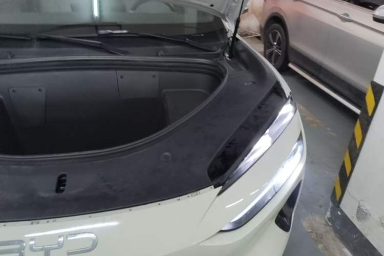 Used BYD Sealion 06 New Energy 2025 Model EV 520 Navigation Edition Engine Bay Left