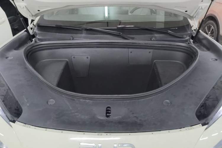 Used BYD Sealion 06 New Energy 2025 Model EV 520 Navigation Edition Engine Bay