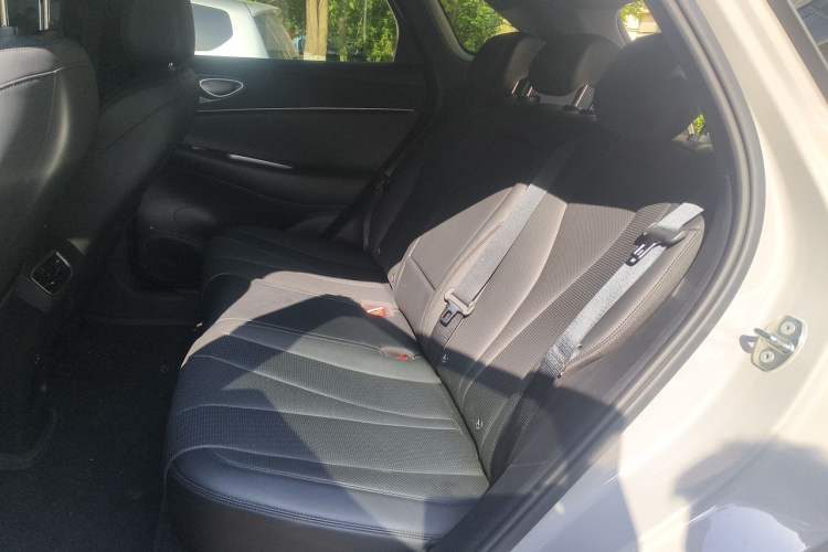 Used BYD Sealion 06 New Energy 2025 Model EV 605 Navigation Plus Edition Left Rear Seat