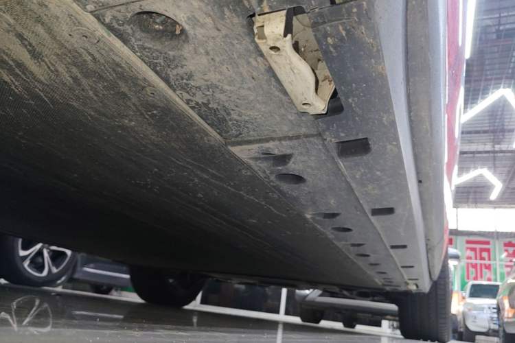 Used BYD Sealion 06 New Energy 2025 Model EV 605 Navigation Pro Edition Left Side Sill