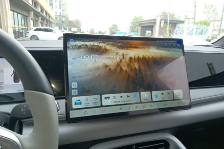 Used BYD Sealion 06 New Energy 2025 Model DM-i 170 Navigation Plus Edition Audio And AC Panel