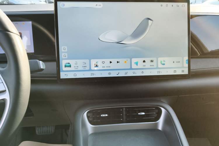 Used BYD Sealion 06 New Energy 2025 Model EV 605 Navigation Plus Edition Audio And AC Panel