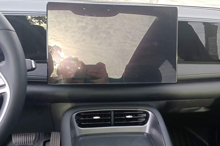 Used BYD Sealion 06 New Energy 2025 Model EV 605 Navigation Pro Edition Audio And AC Panel