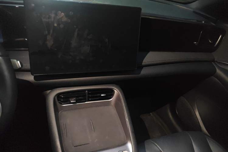 Used BYD Sealion 06 New Energy 2025 Model EV 605 Navigation Pro Edition Audio And AC Panel