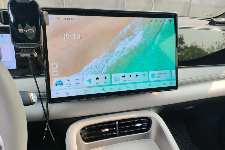 Used BYD Sealion 06 New Energy 2025 Model EV 605 Navigation Pro Edition Audio And AC Panel