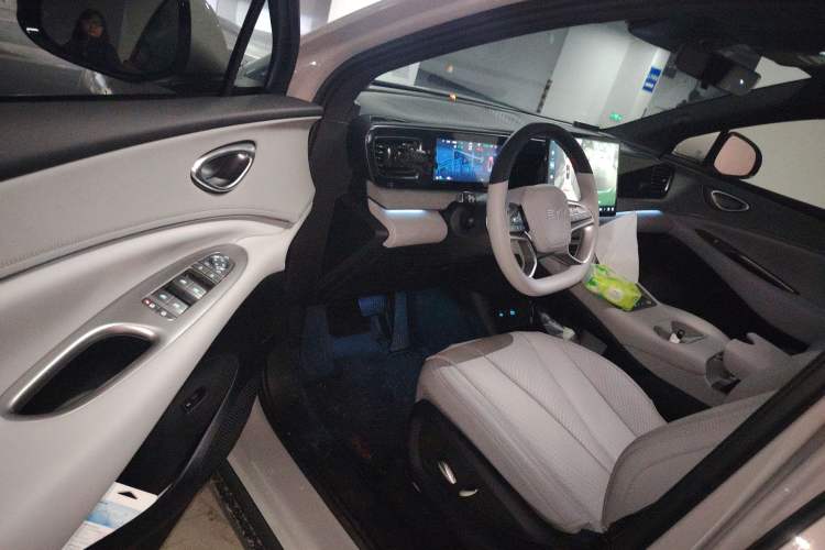 Used BYD Sealion 06 New Energy 2025 Model EV 605 Navigation Pro Edition Driver Seat