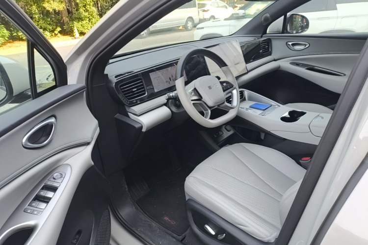 Used BYD Sealion 06 New Energy 2025 Model EV 605 Navigation Pro Edition Driver Seat