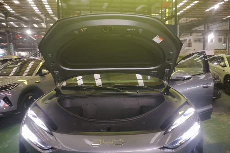 Used BYD Sealion 06 New Energy 2025 Model EV 605 Navigation Pro Edition Engine Bay