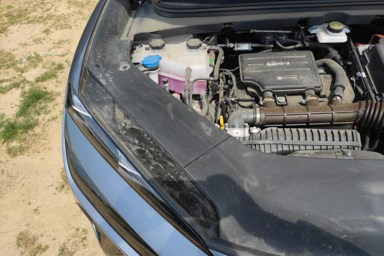 Used BYD Sealion 06 New Energy 2025 Model DM-i 170 Navigation Pro Edition Engine Bay Right