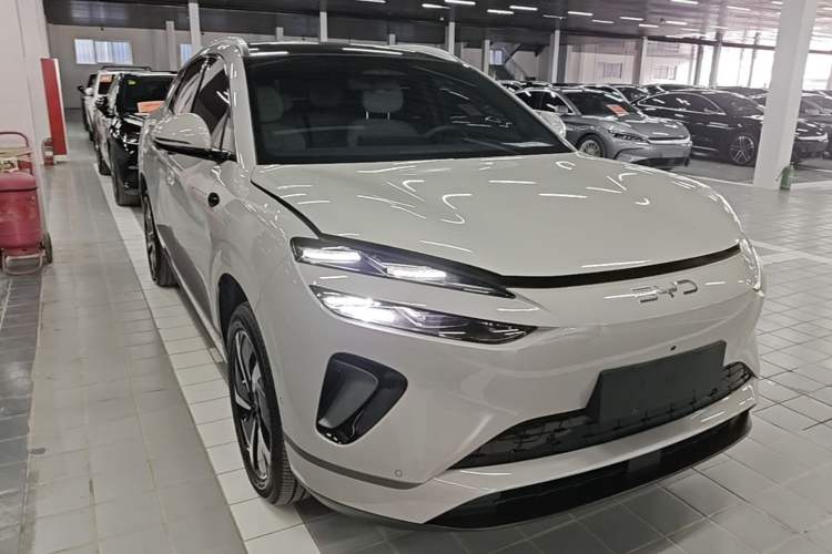 Used BYD Sealion 06 New Energy 2025 Model EV 605 Navigation Pro Edition Front Right 45 Deg