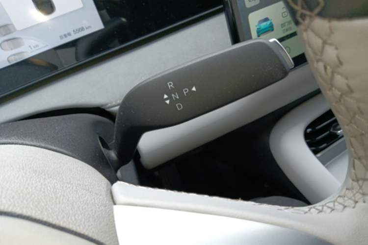 Used BYD Sealion 06 New Energy 2025 Model DM-i 170 Navigation Plus Edition Gear Lever