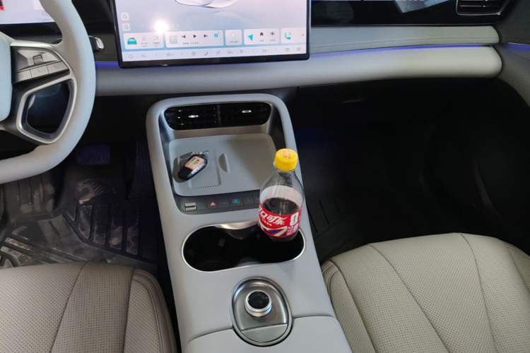 Used BYD Sealion 06 New Energy 2025 Model DM-i 170 Navigation Plus Edition Gear Lever