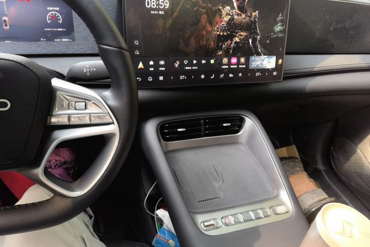 Used BYD Sealion 06 New Energy 2025 Model EV 605 Navigation Pro Edition Gear Lever