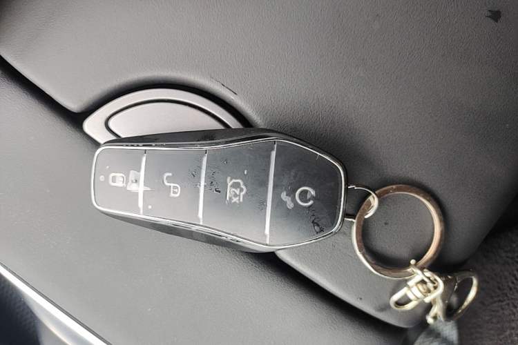 Used BYD Sealion 06 New Energy 2025 Model EV 520 Navigation Edition Interior 1