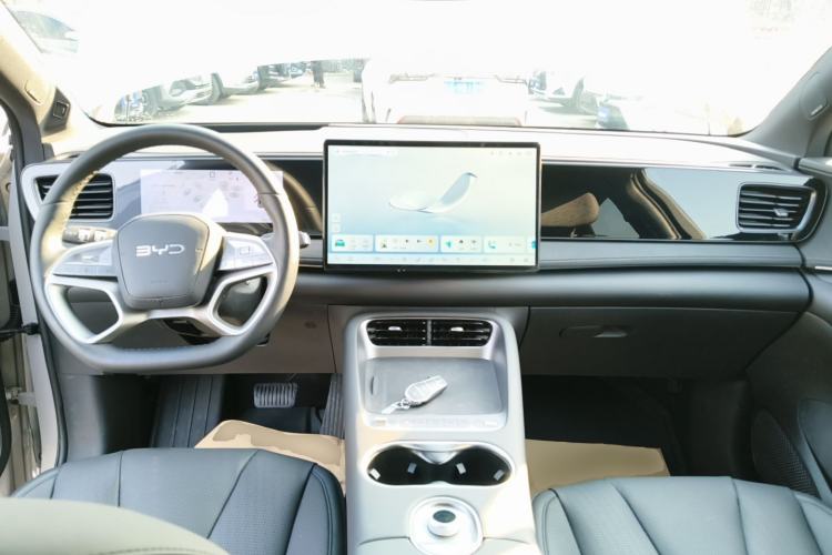 Used BYD Sealion 06 New Energy 2025 Model EV 605 Navigation Plus Edition Interior 2