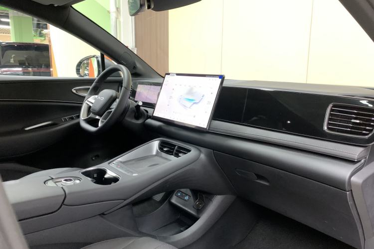 Used BYD Sealion 06 New Energy 2025 Model DM-i 170 Navigation Plus Edition Interior 3
