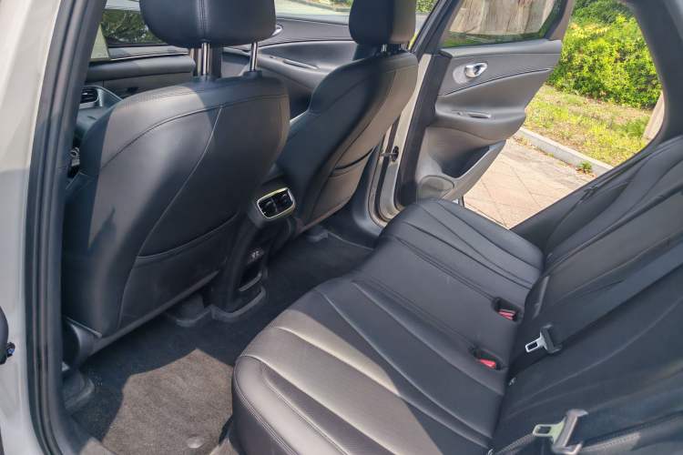 Used BYD Sealion 06 New Energy 2025 Model EV 520 Navigation Edition Interior 4
