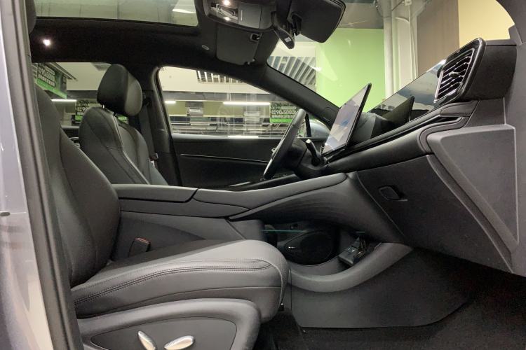 Used BYD Sealion 06 New Energy 2025 Model DM-i 170 Navigation Plus Edition Interior 4