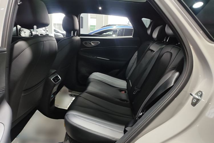 Used BYD Sealion 06 New Energy 2025 Model EV 605 Navigation Pro Edition Left Rear Seat