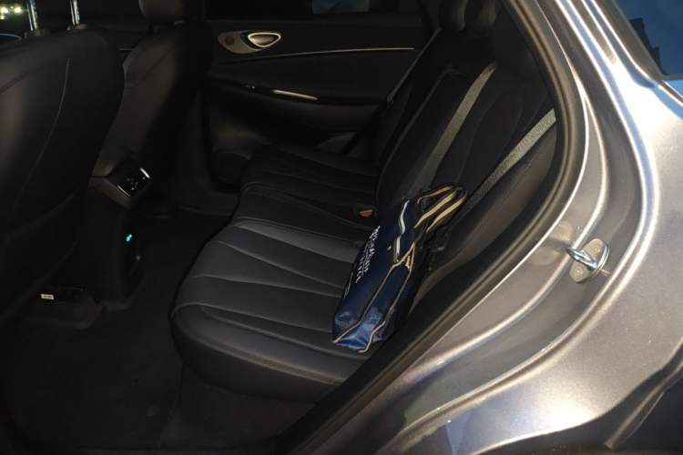 Used BYD Sealion 06 New Energy 2025 Model EV 605 Navigation Pro Edition Left Rear Seat