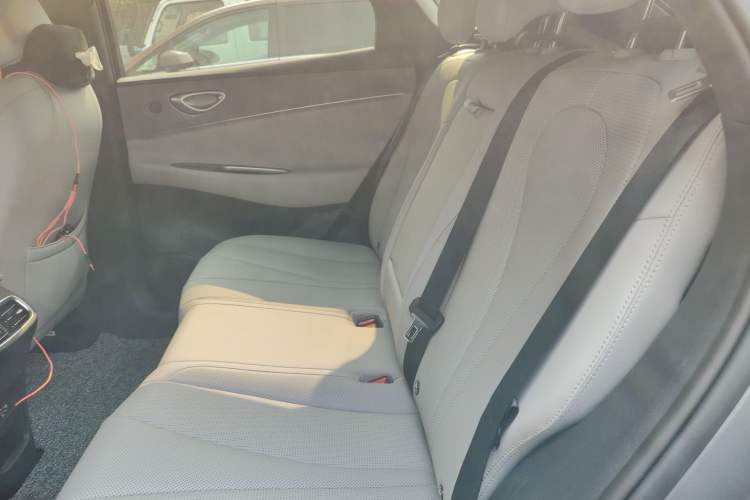 Used BYD Sealion 06 New Energy 2025 Model EV 605 Navigation Pro Edition Left Rear Seat