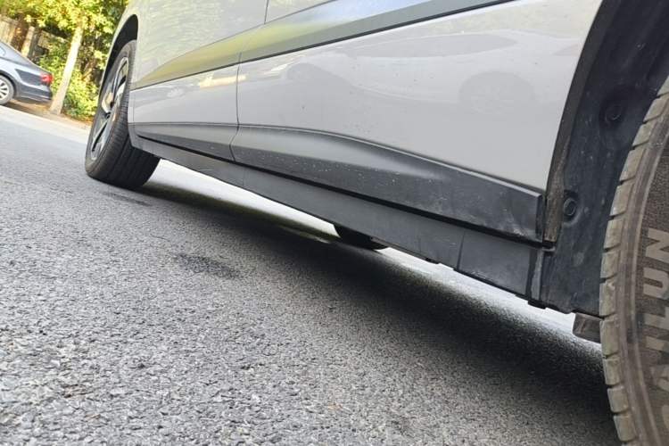 Used BYD Sealion 06 New Energy 2025 Model EV 605 Navigation Pro Edition Left Side Sill
