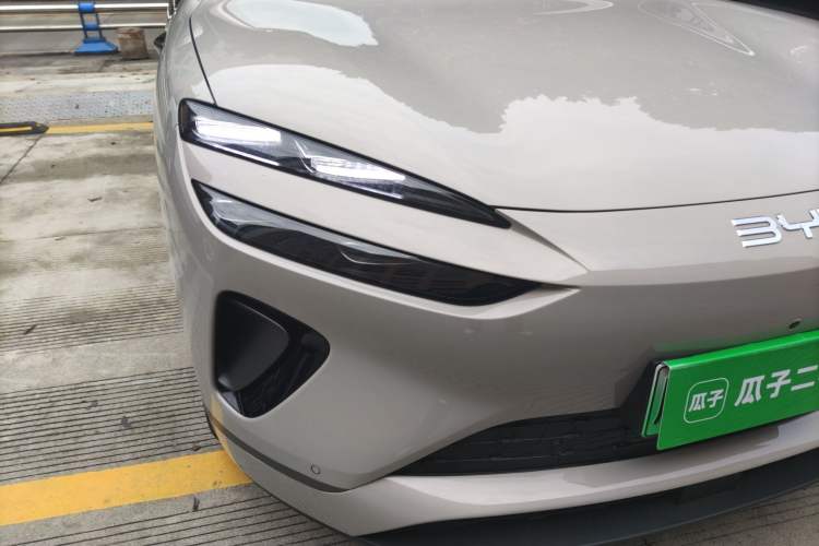 Used BYD Sealion 06 New Energy 2025 Model EV 605 Navigation Pro Edition Right Front Headlight