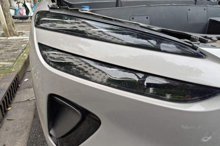 Used BYD Sealion 06 New Energy 2025 Model EV 605 Navigation Pro Edition Right Front Headlight