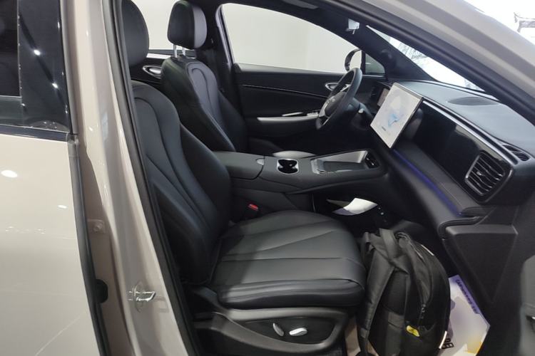 Used BYD Sealion 06 New Energy 2025 Model EV 605 Navigation Pro Edition Right Front Seat