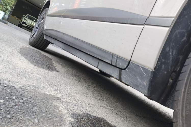 Used BYD Sealion 06 New Energy 2025 Model EV 605 Navigation Pro Edition Right Side Sill