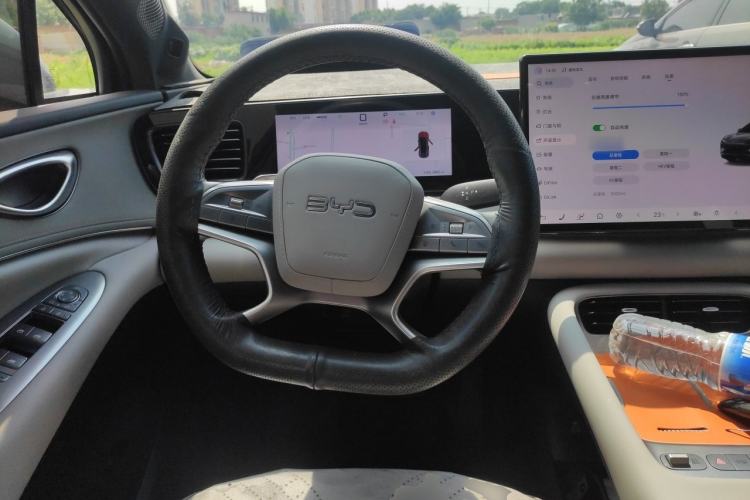Used BYD Sealion 06 New Energy 2025 Model DM-i 170 Navigation Pro Edition Steering Wheel