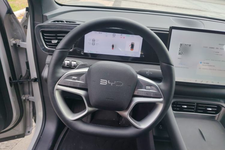 Used BYD Sealion 06 New Energy 2025 Model EV 520 Navigation Edition Steering Wheel