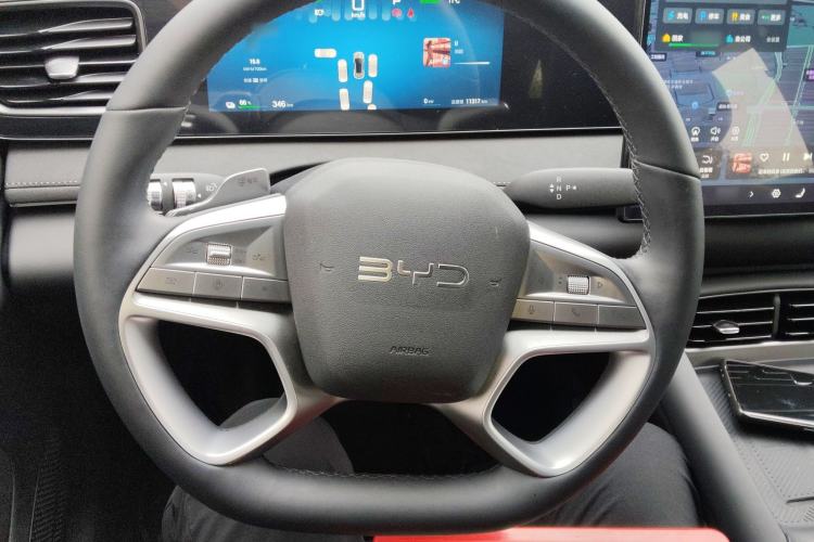 Used BYD Sealion 06 New Energy 2025 Model EV 520 Navigation Edition Steering Wheel